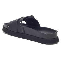 JOYCE (F) Leather + Studs Black